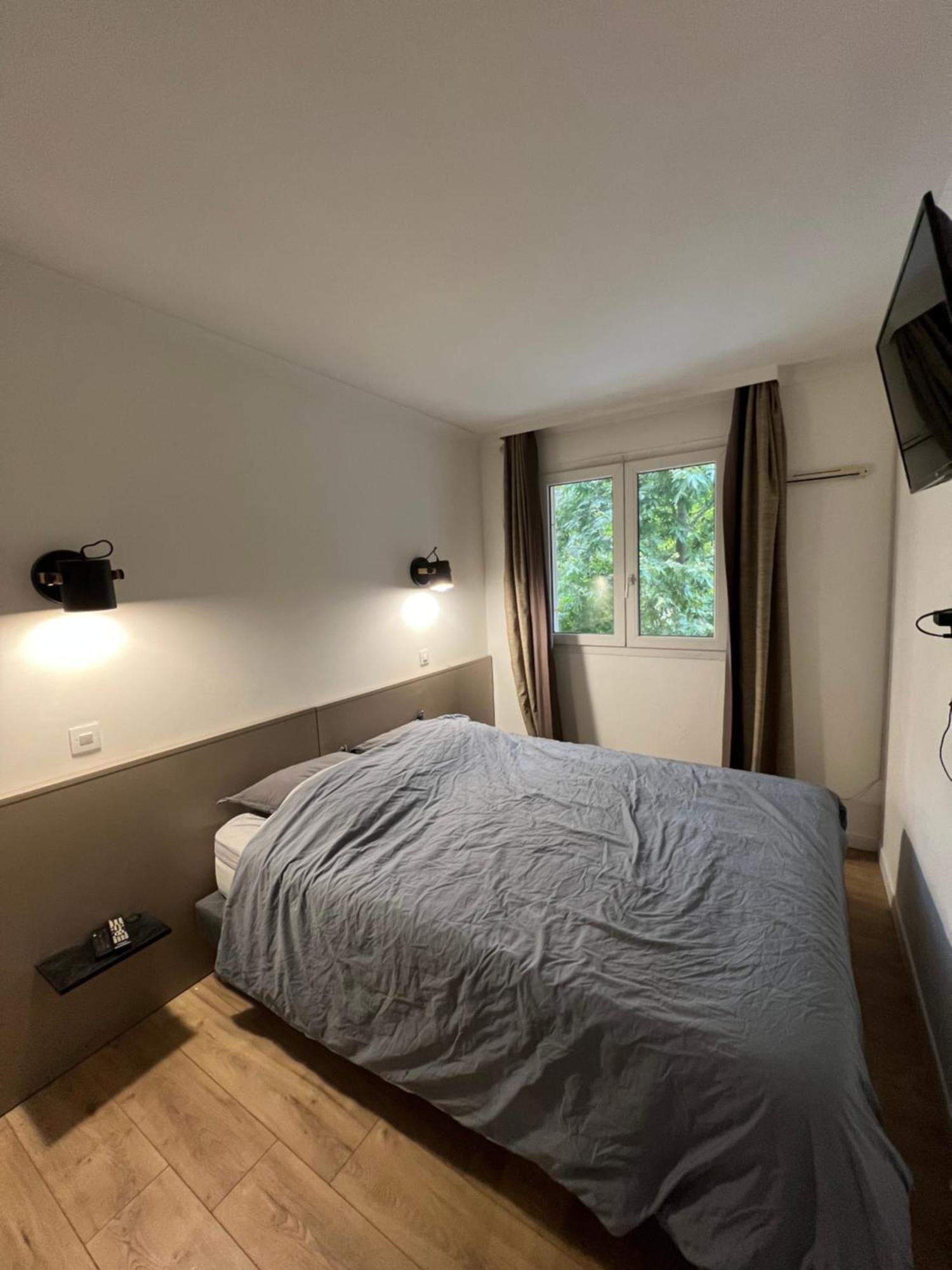 Appartement T2 / La Defense Courbevoie Bagian luar foto
